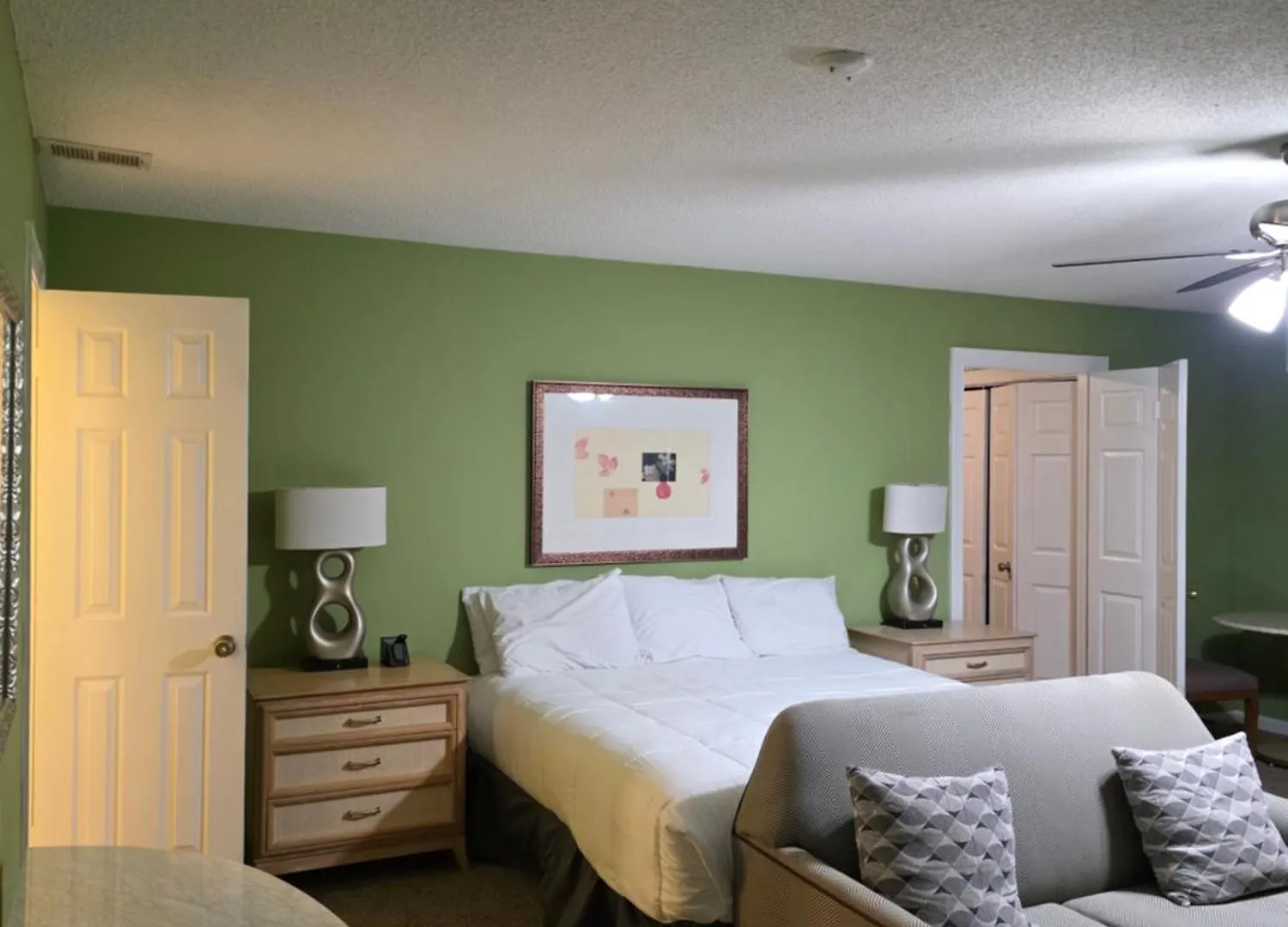 6Br In Suburban Area Close To Freeway And Galeria Memphis Holiday home
